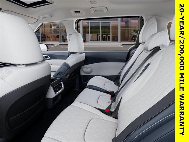 new 2025 Kia Carnival Hybrid car, priced at $49,700