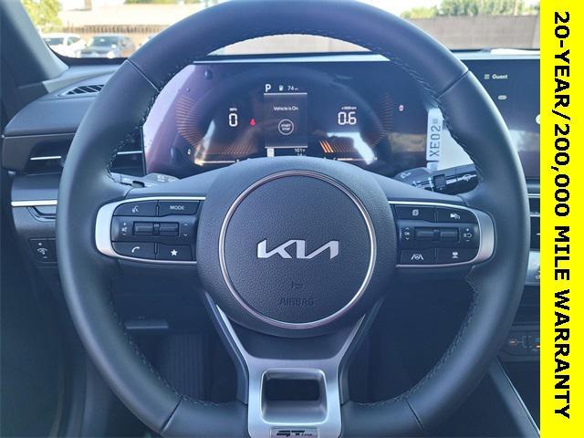 new 2025 Kia K5 car, priced at $31,525