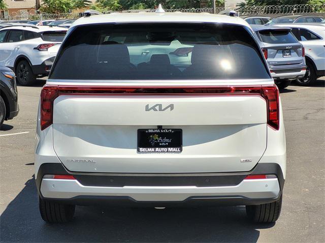 new 2026 Kia Carnival Hybrid car, priced at $45,385
