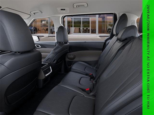 new 2026 Kia Carnival Hybrid car, priced at $45,530