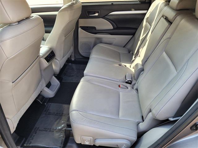 used 2017 Toyota Highlander car, priced at $19,999