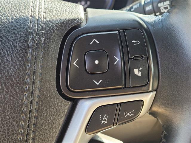 used 2017 Toyota Highlander car, priced at $19,999