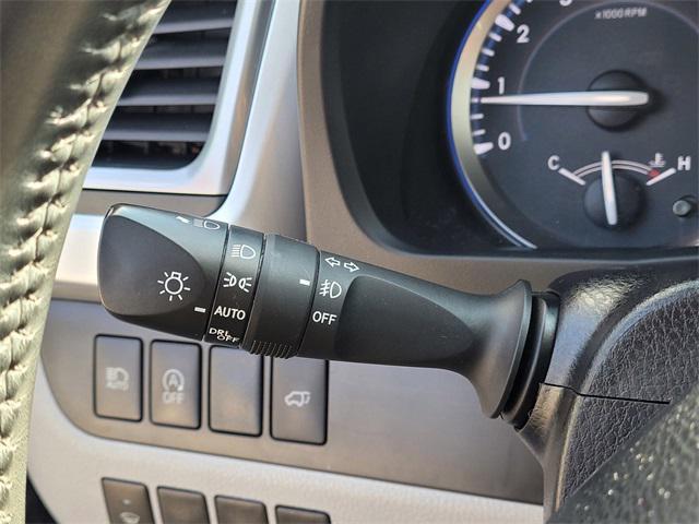 used 2017 Toyota Highlander car, priced at $19,999