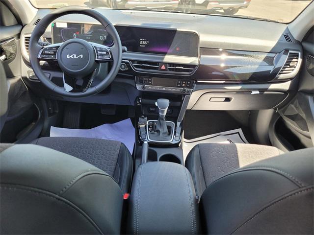 new 2025 Kia Seltos car, priced at $25,980