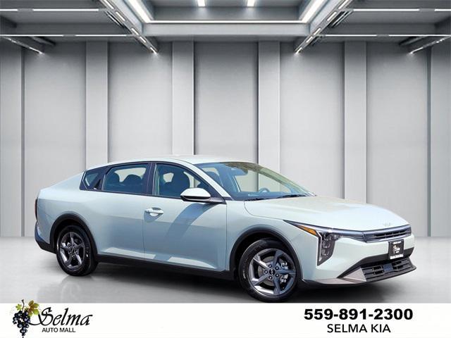 new 2025 Kia K4 car, priced at $23,665