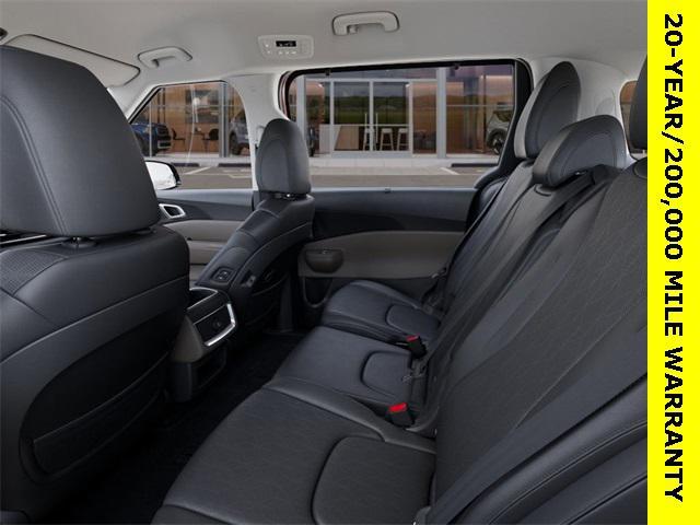 new 2025 Kia Carnival Hybrid car, priced at $42,821