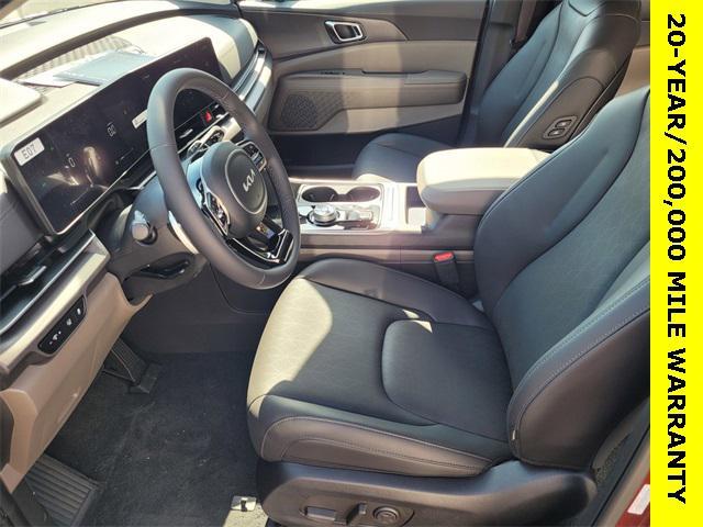 new 2025 Kia Carnival Hybrid car, priced at $42,821