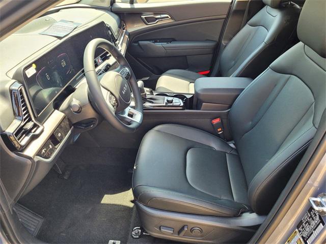 new 2025 Kia Sportage car, priced at $29,810