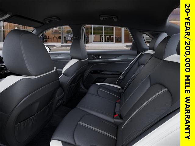 new 2025 Kia K5 car, priced at $29,045