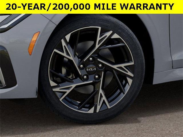 new 2025 Kia K5 car, priced at $29,045