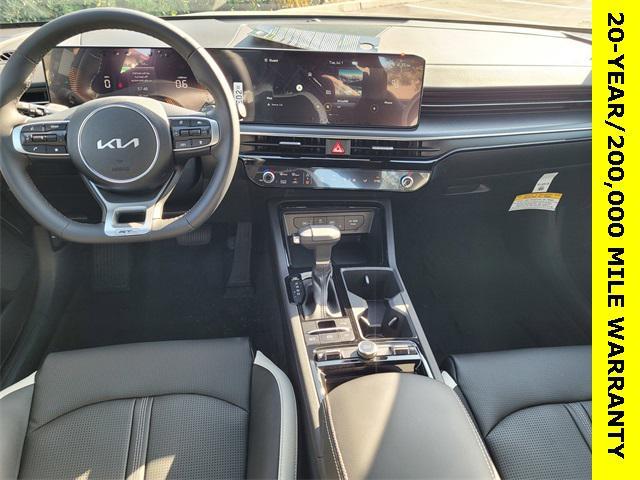 new 2025 Kia K5 car, priced at $29,045