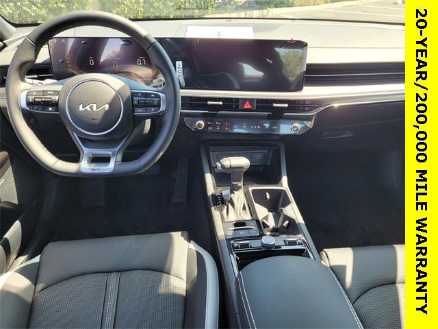 new 2025 Kia K5 car, priced at $30,550