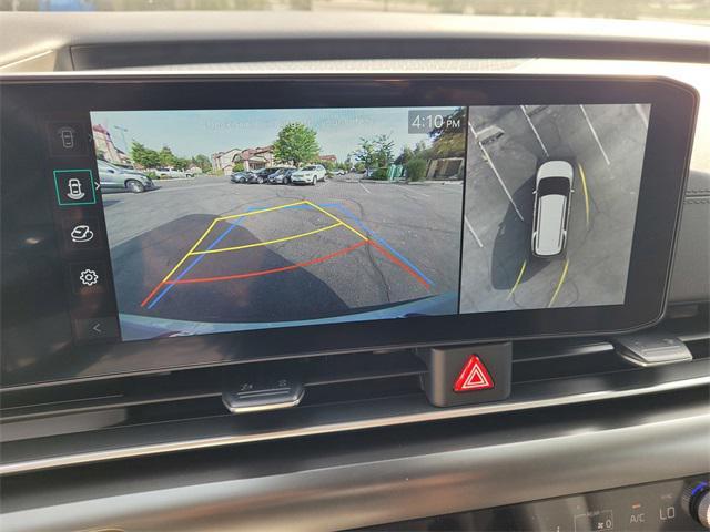 new 2025 Kia Carnival Hybrid car, priced at $50,991