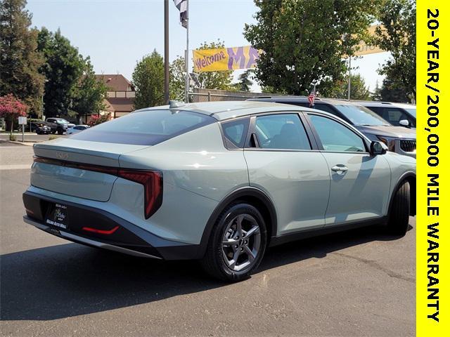 new 2025 Kia K4 car, priced at $23,665