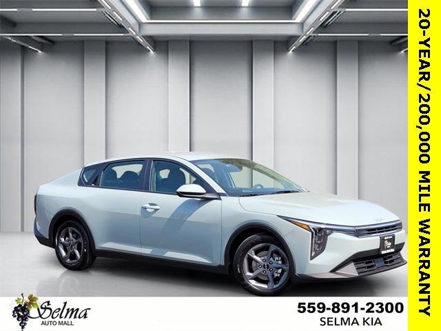 new 2025 Kia K4 car, priced at $23,665