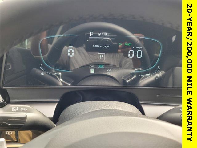 new 2025 Kia Sportage Hybrid car, priced at $33,980