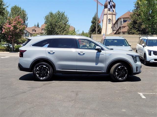new 2025 Kia Sorento car, priced at $35,055