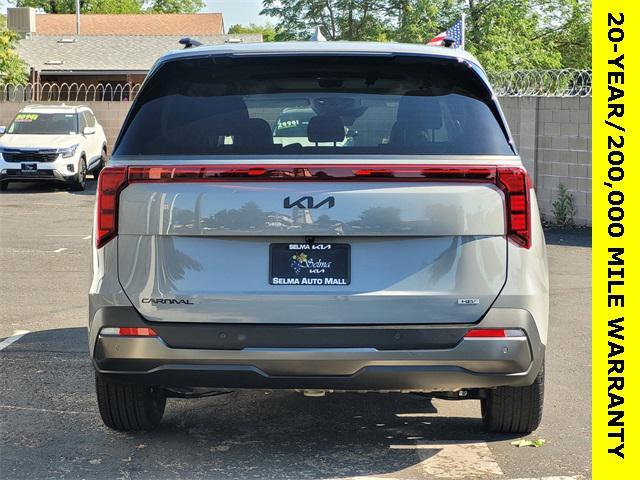 new 2025 Kia Carnival Hybrid car, priced at $50,878