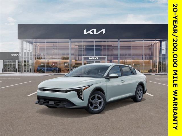 new 2025 Kia K4 car, priced at $22,976