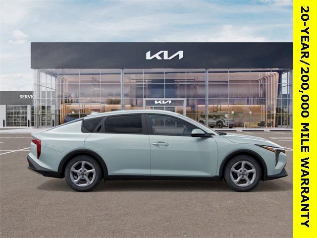 new 2025 Kia K4 car, priced at $22,976