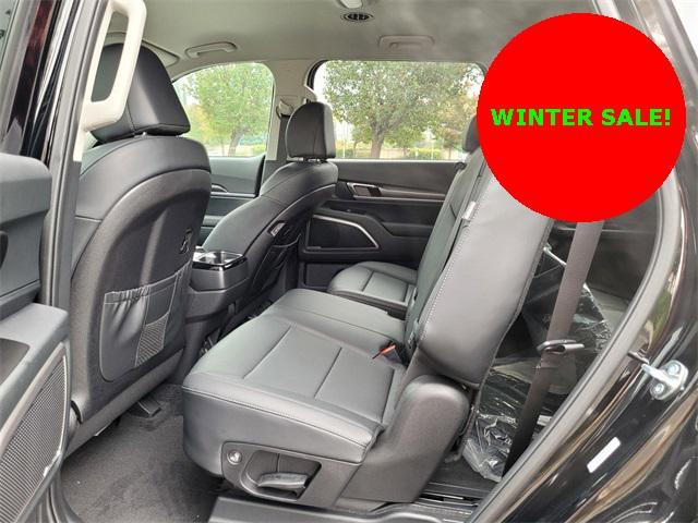 new 2025 Kia Telluride car, priced at $35,594