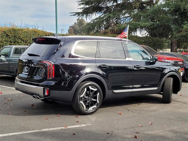 new 2025 Kia Telluride car, priced at $43,905