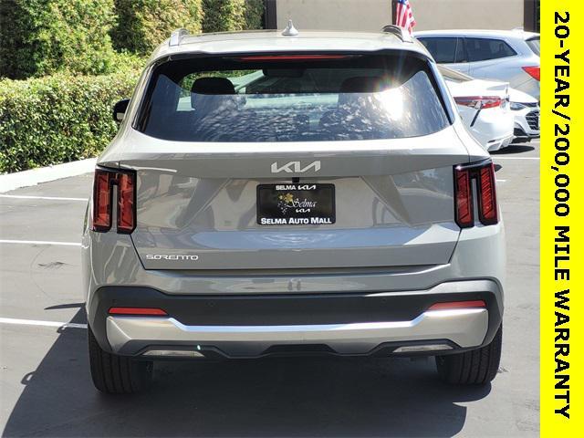 new 2025 Kia Sorento car, priced at $38,055