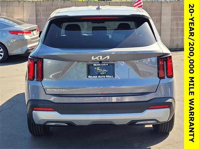 new 2025 Kia Sorento car, priced at $30,446