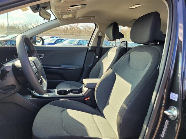 new 2025 Kia K4 car, priced at $23,885