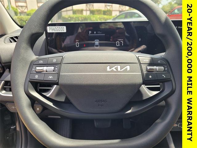 new 2025 Kia K4 car, priced at $22,665