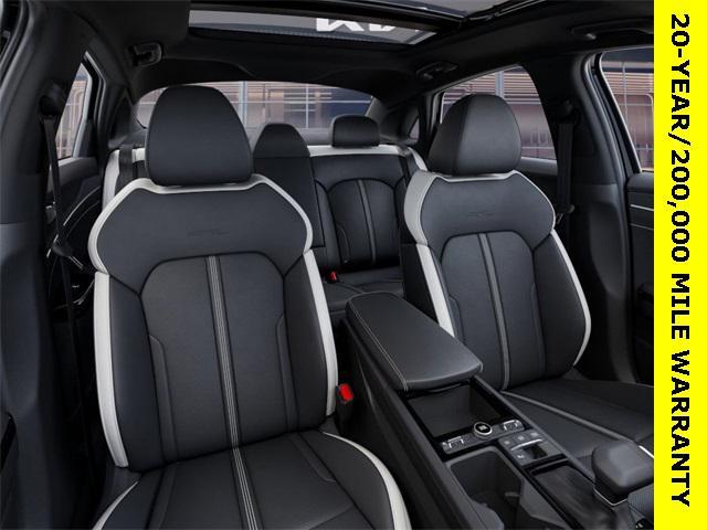 new 2025 Kia K5 car, priced at $30,550