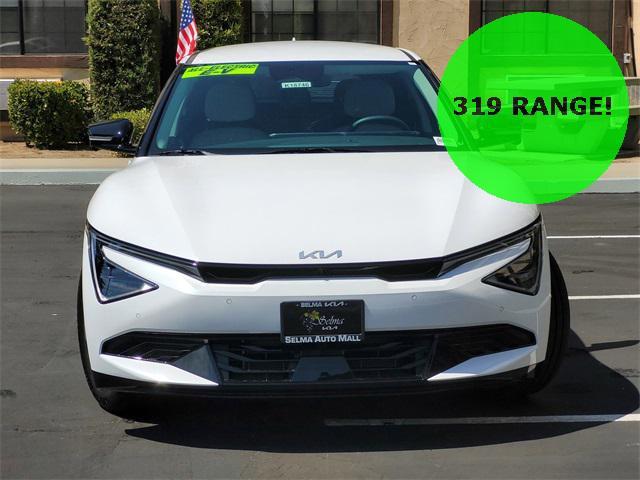 new 2025 Kia EV6 car, priced at $45,885