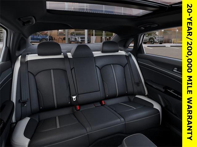 new 2025 Kia K5 car, priced at $31,045