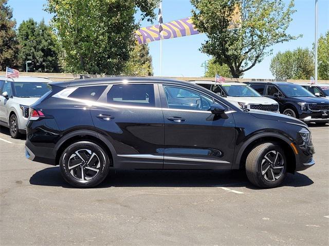 new 2025 Kia Sportage Hybrid car, priced at $30,124