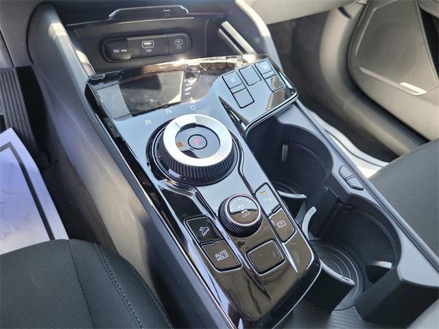 new 2025 Kia Sportage Hybrid car, priced at $30,124
