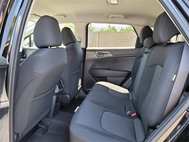 new 2025 Kia Sportage Hybrid car, priced at $30,124