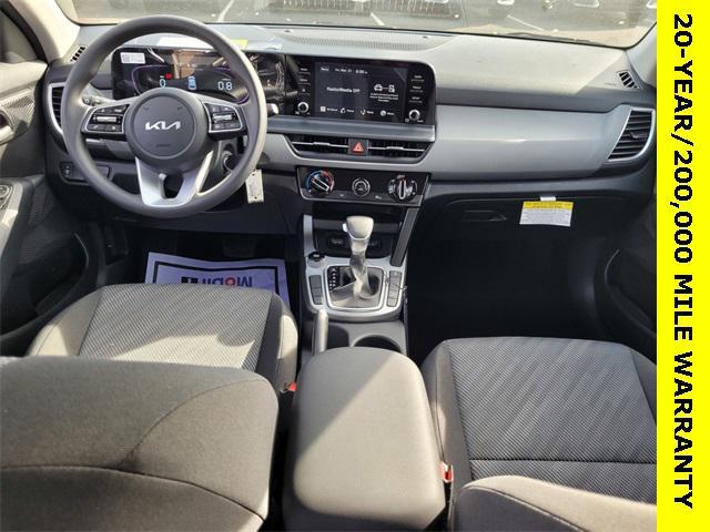 new 2025 Kia Seltos car, priced at $24,545