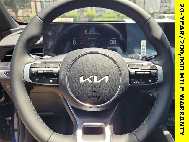 new 2025 Kia K5 car, priced at $32,150
