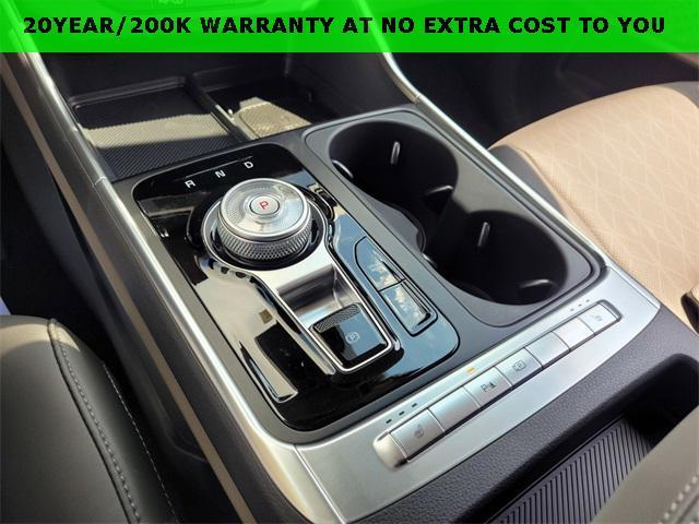 new 2026 Kia Carnival Hybrid car, priced at $45,385