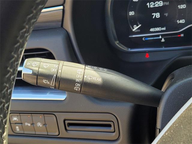 used 2023 GMC Yukon car, priced at $53,991