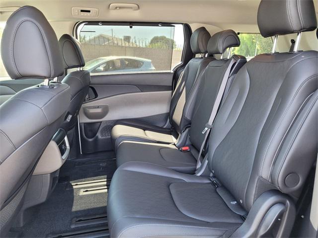 new 2026 Kia Carnival Hybrid car, priced at $45,385
