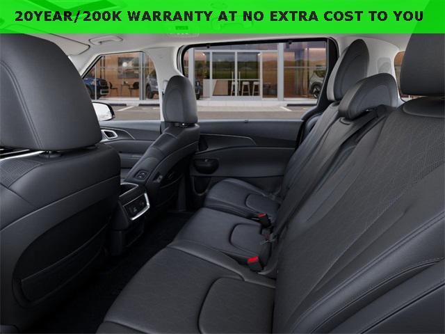new 2026 Kia Carnival Hybrid car, priced at $50,285