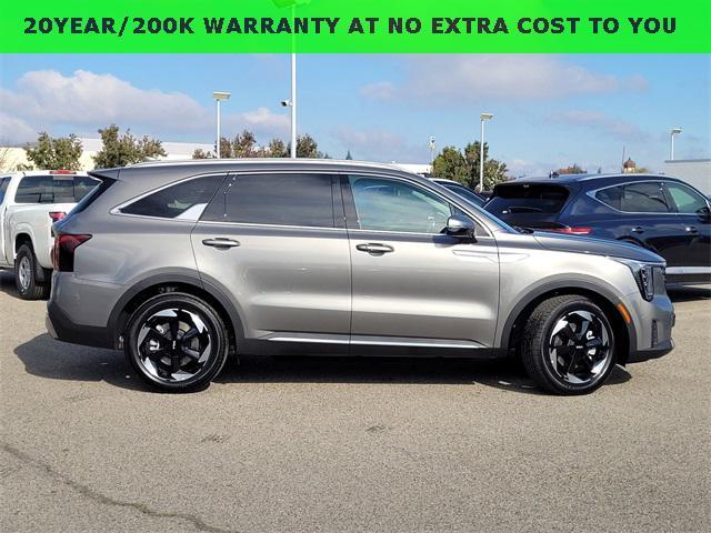 new 2026 Kia Sorento Hybrid car, priced at $40,810