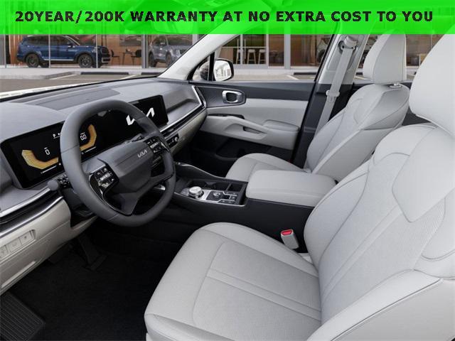 new 2026 Kia Sorento Hybrid car, priced at $40,810