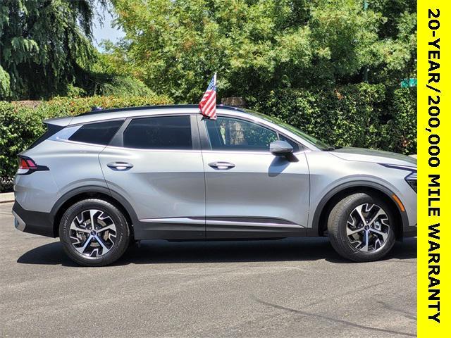 new 2025 Kia Sportage car, priced at $30,171
