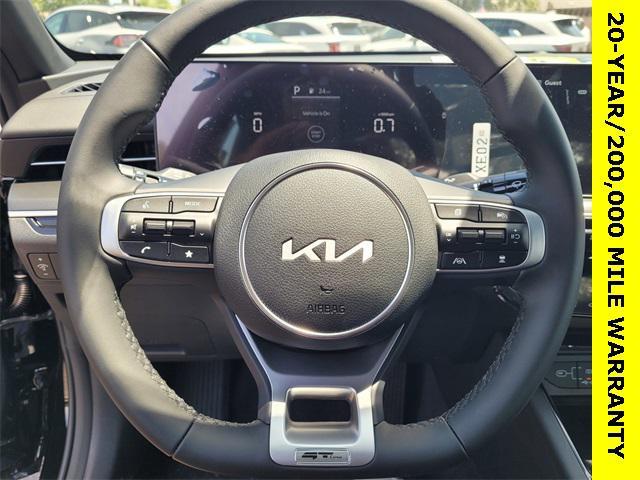 new 2025 Kia K5 car, priced at $30,550