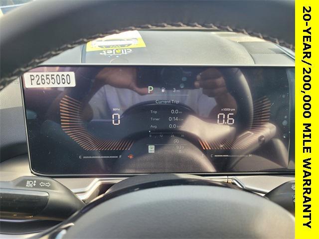 new 2025 Kia Sorento car, priced at $33,759