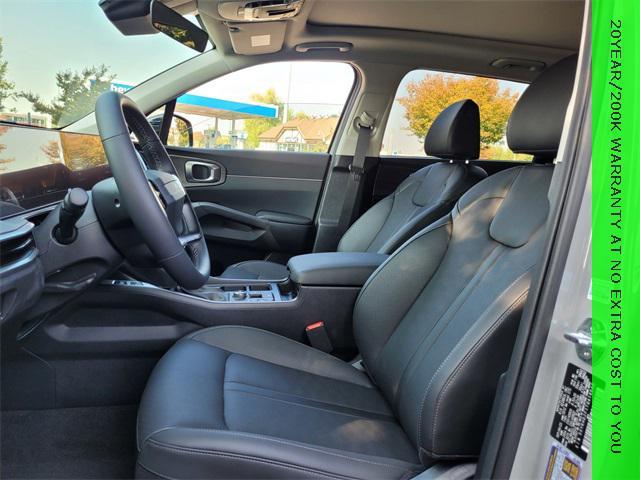 new 2026 Kia Sorento car, priced at $44,795
