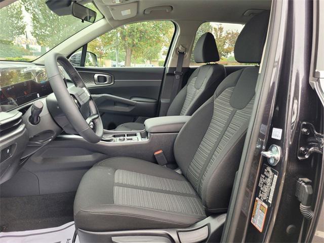new 2026 Kia Sorento car, priced at $32,400