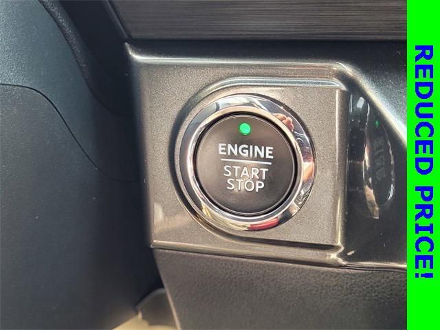 used 2022 Ford F-150 car, priced at $33,991